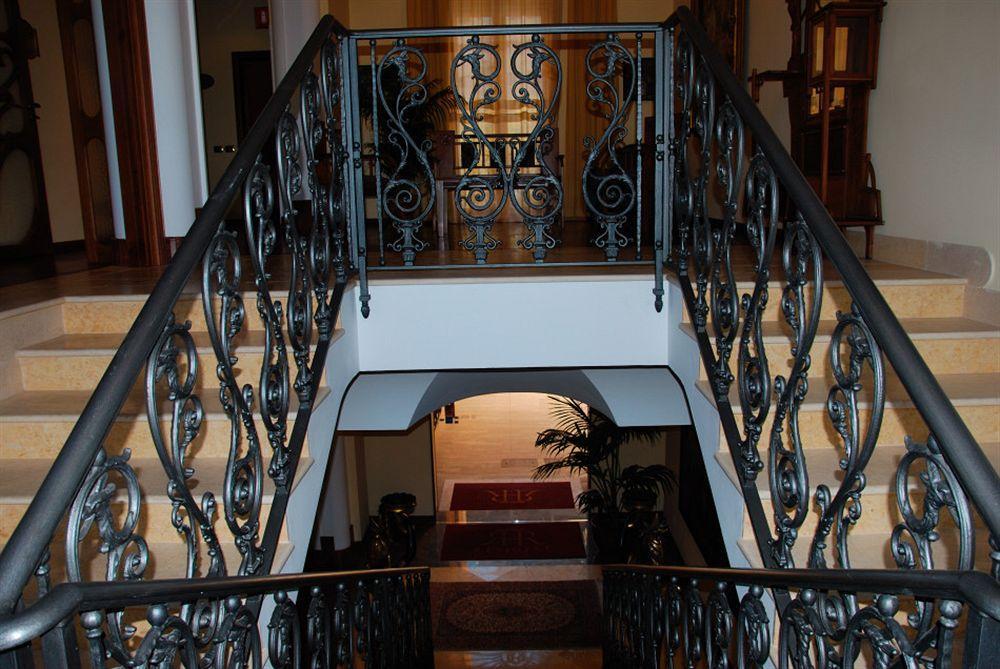 Hotel Giardino Inglese Палермо Екстериор снимка